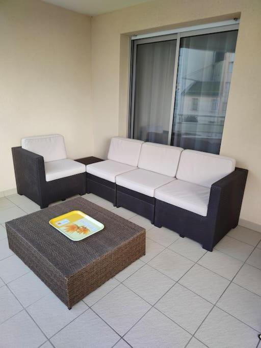 Appartement 2 Pieces Avec Une Grande Terrasse, 3 Etoiles, Wifi, Box Pour Vehicule Et Velos Les Sables-dʼOlonne Exteriér fotografie