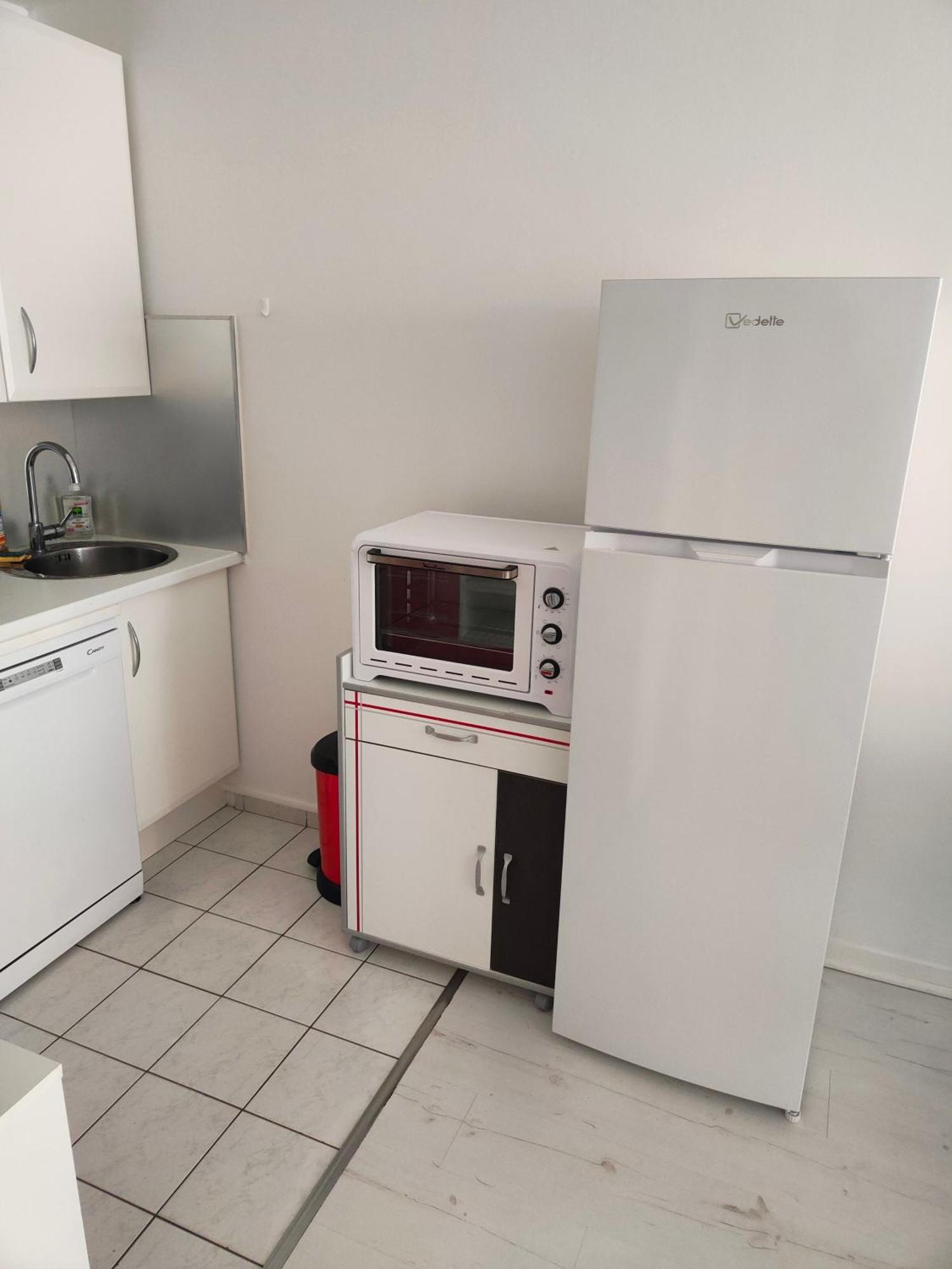 Appartement 2 Pieces Avec Une Grande Terrasse, 3 Etoiles, Wifi, Box Pour Vehicule Et Velos Les Sables-dʼOlonne Exteriér fotografie